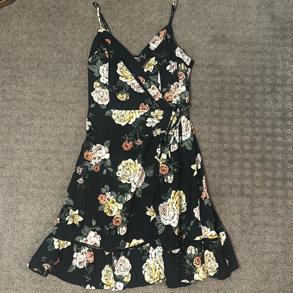 TJ Max black floral dress size XS
